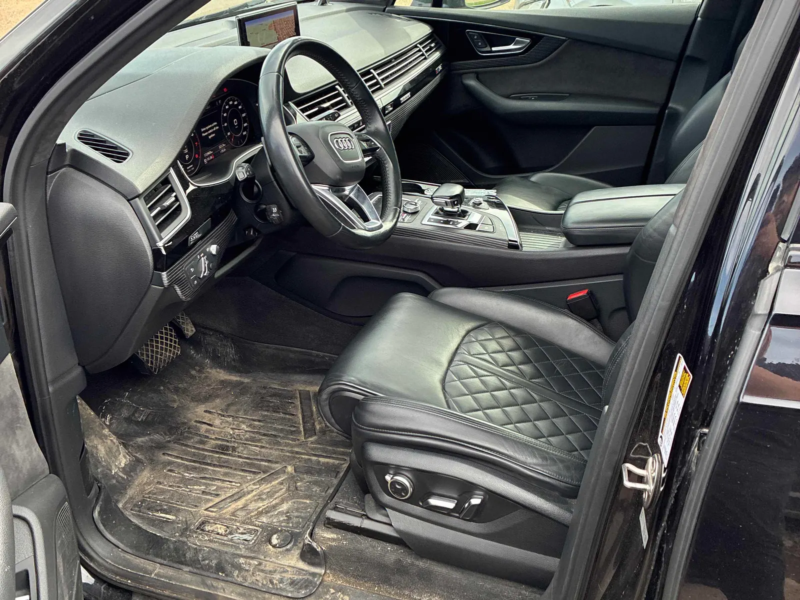 Interior driver side