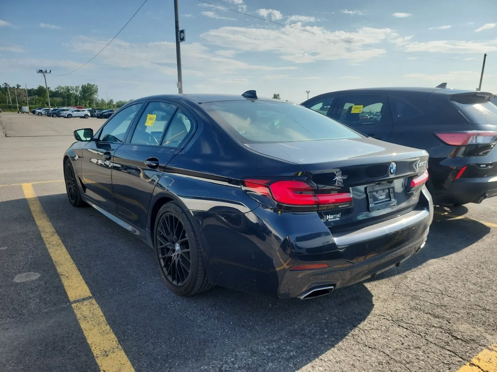 Driver Rear 3/4 Photo