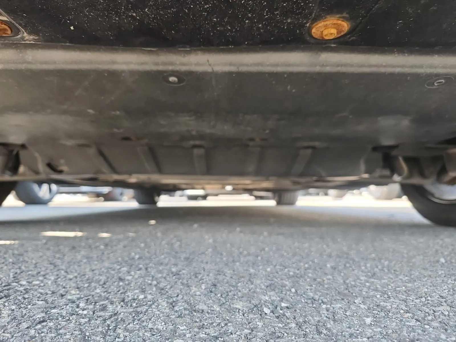 Undercarriage - Front Photo