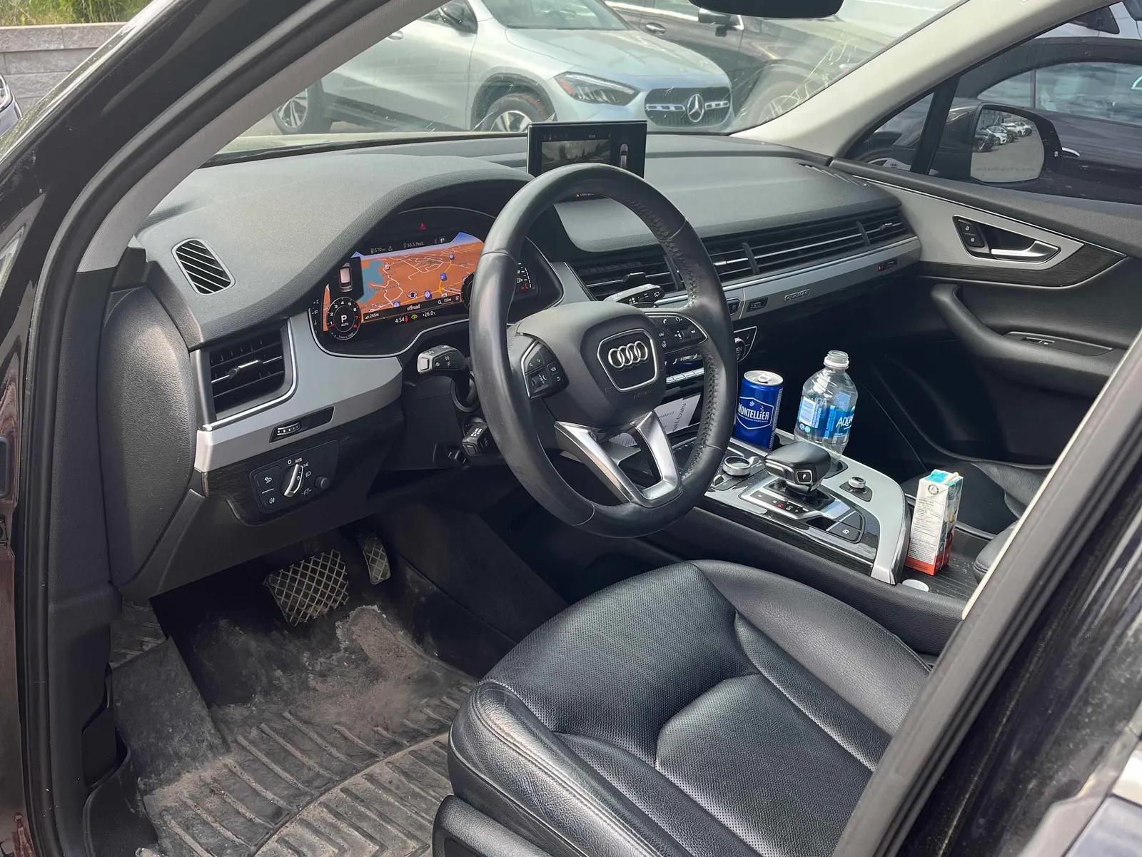 Interior driver side