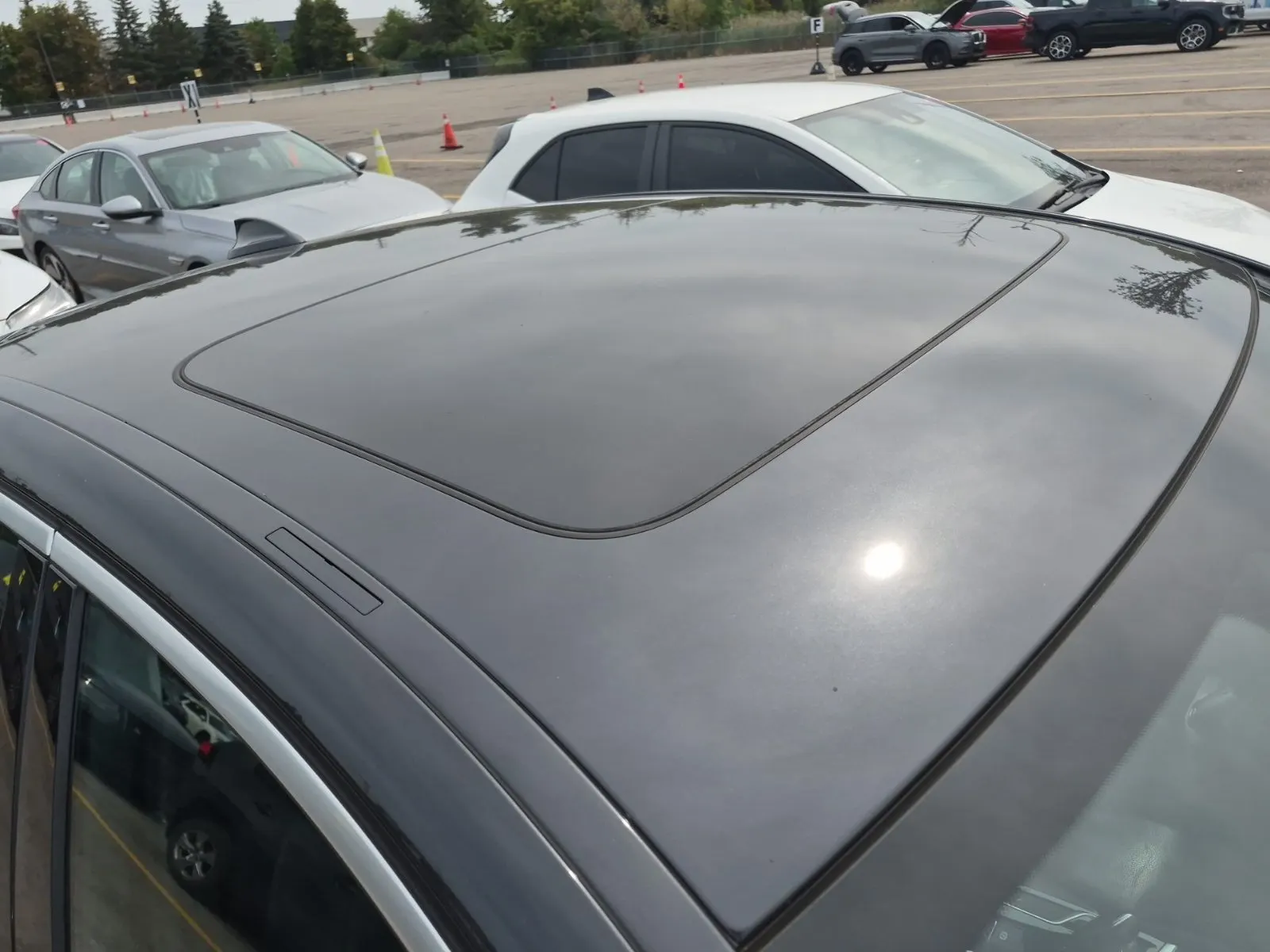 Exterior Roof Photo