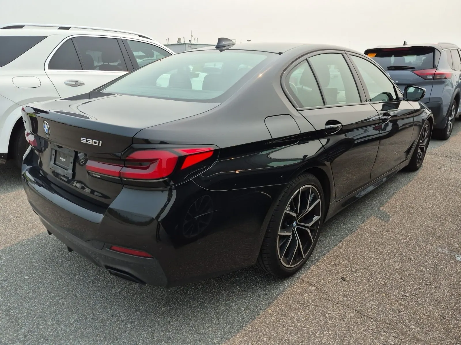 Passenger Rear 3/4 Photo