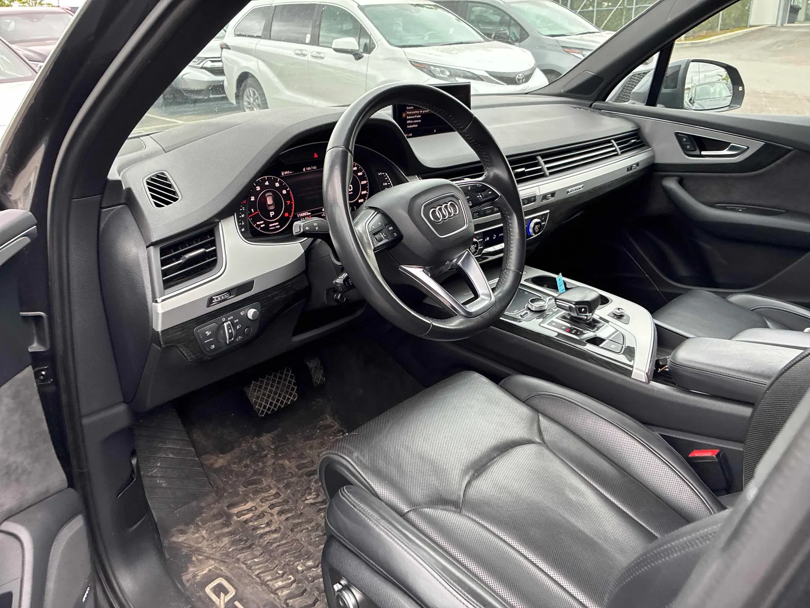 Interior driver side