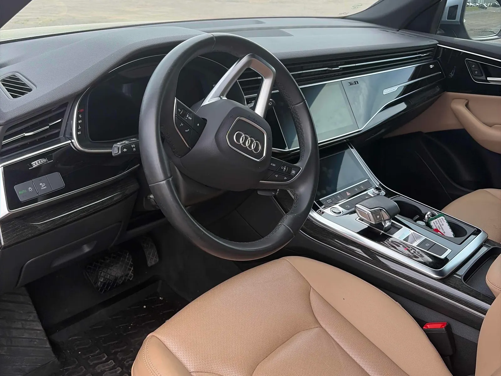 Interior driver side