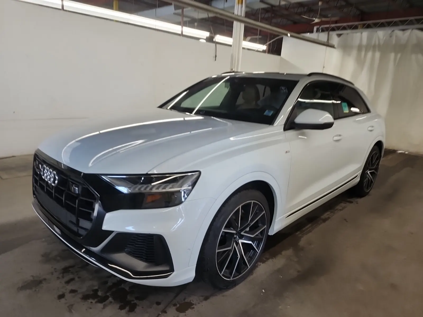 2022 Audi Q8