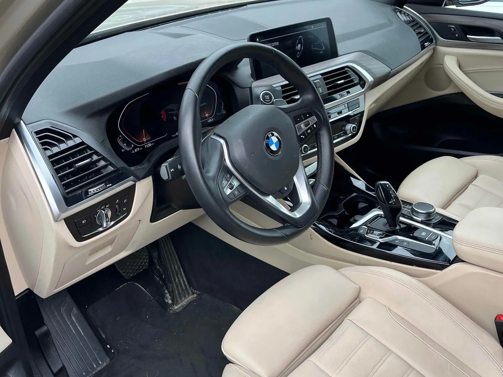 Interior driver side