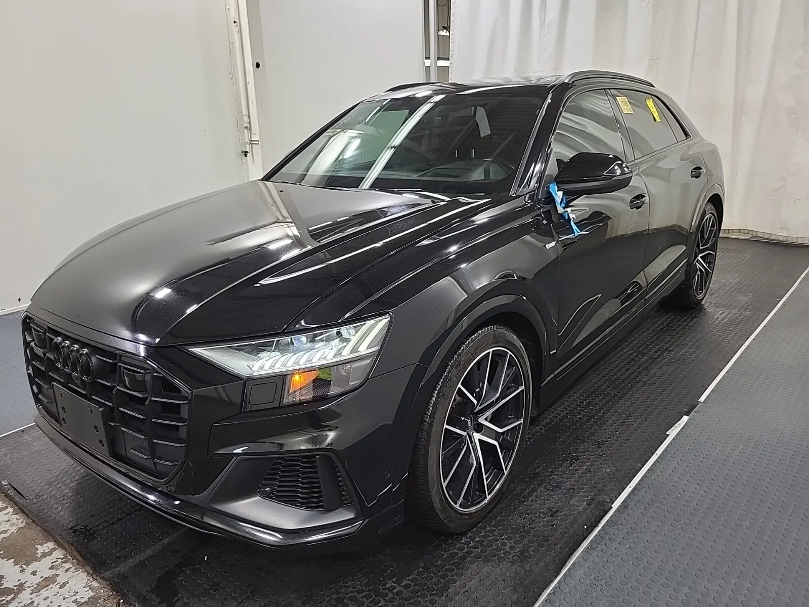 2022 Audi Q8