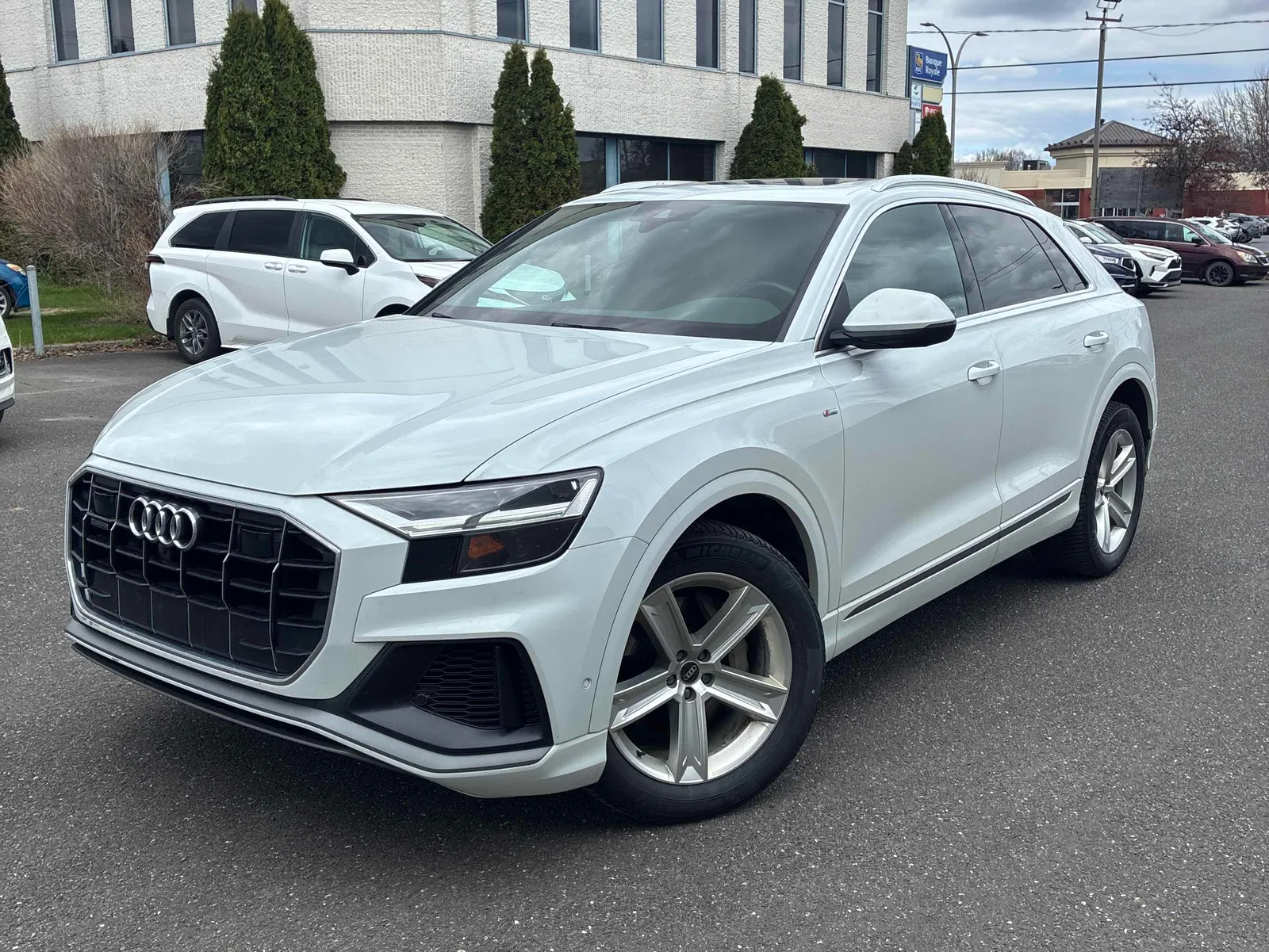 2021 Audi Q8