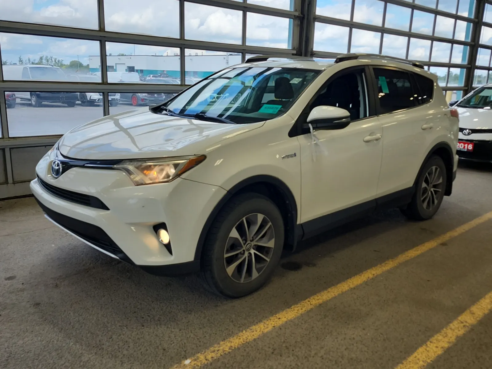 2016 Toyota RAV4 Hybrid