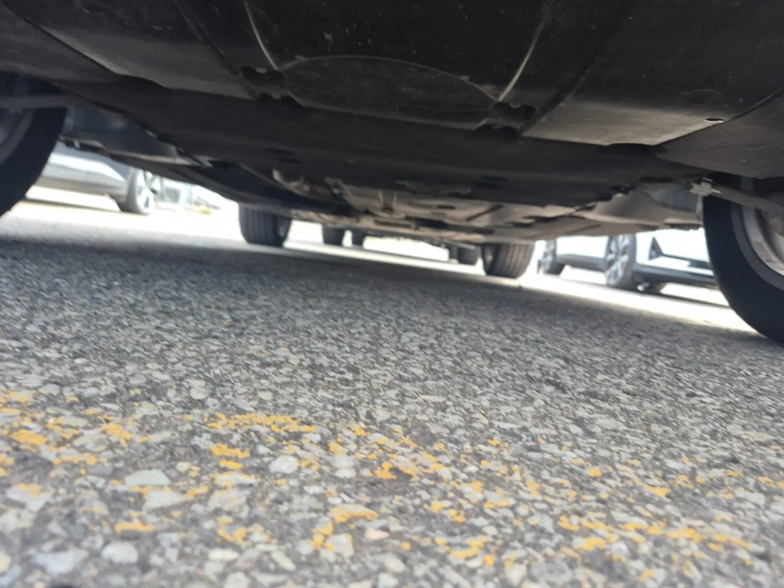 Undercarriage - Front Photo