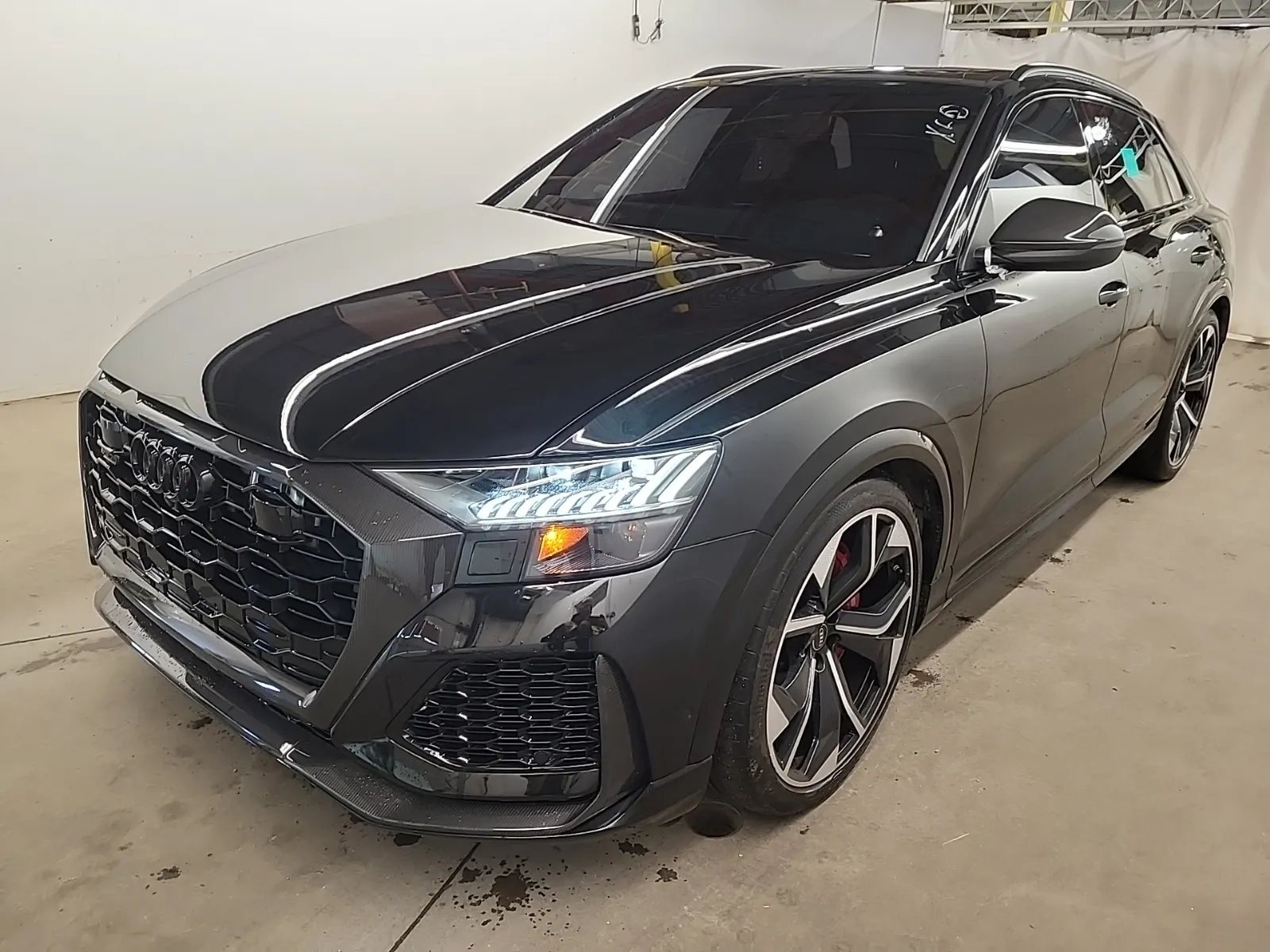 2023 Audi RS Q8
