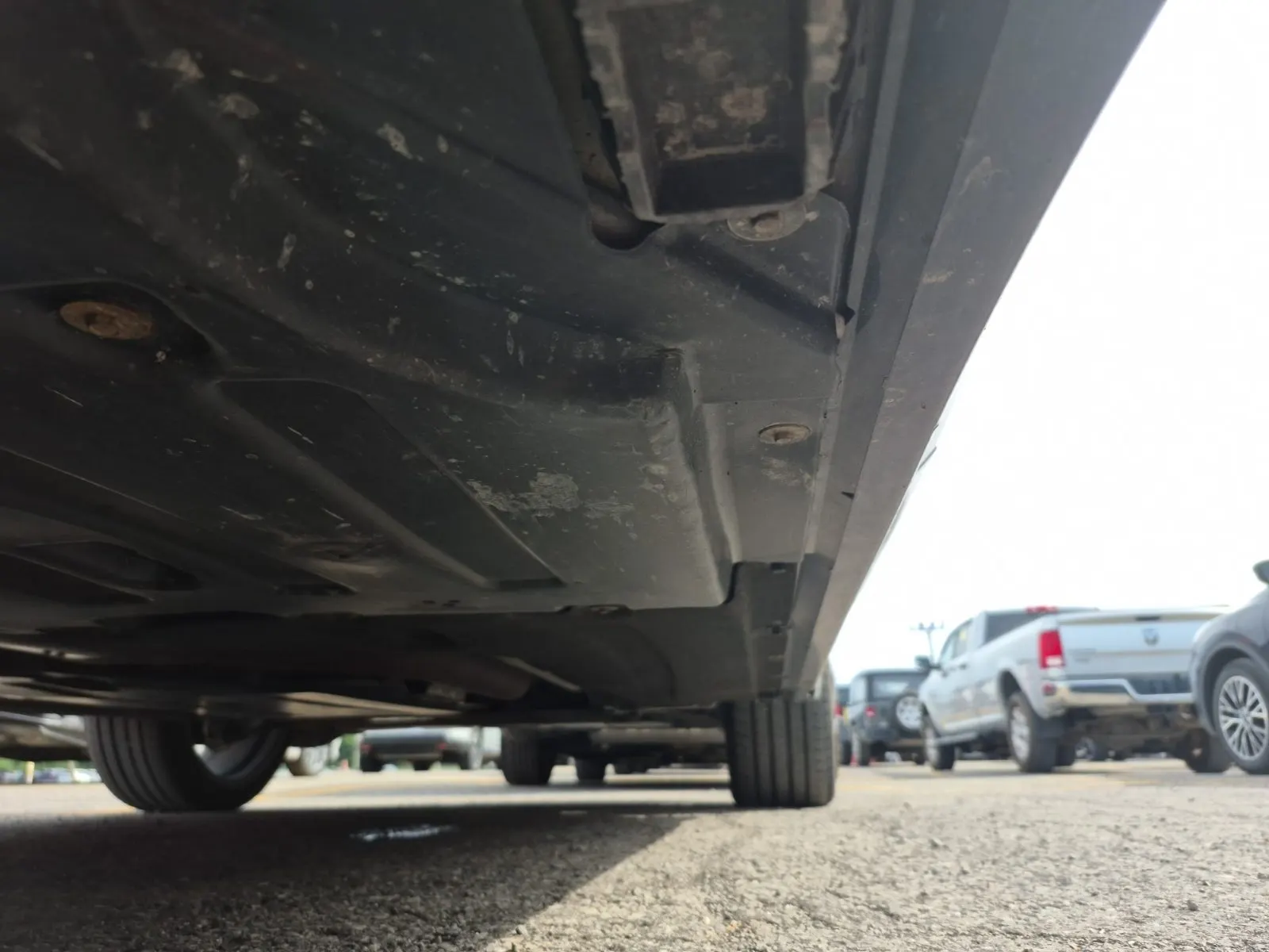 Undercarriage - Passenger Photo