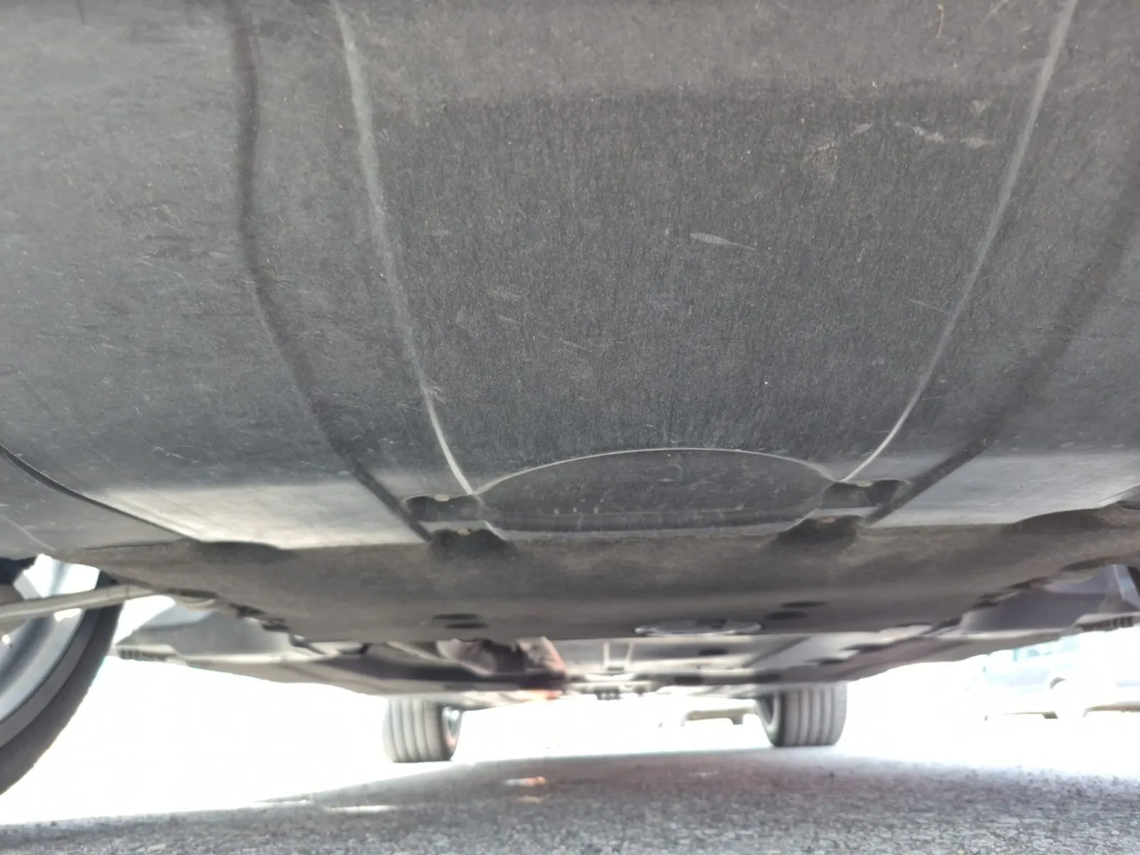 Undercarriage - Front Photo