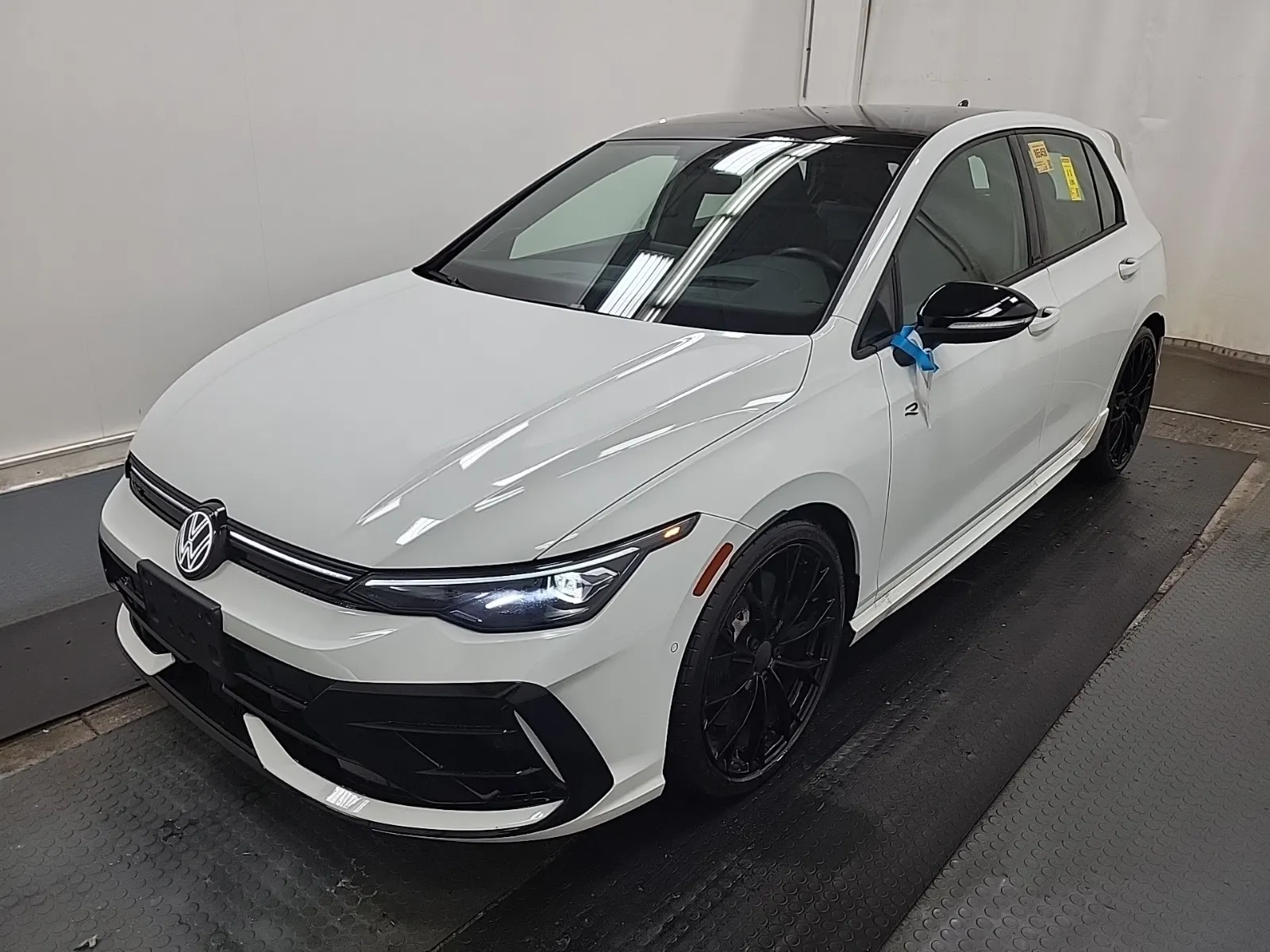 2025 Volkswagen Golf R