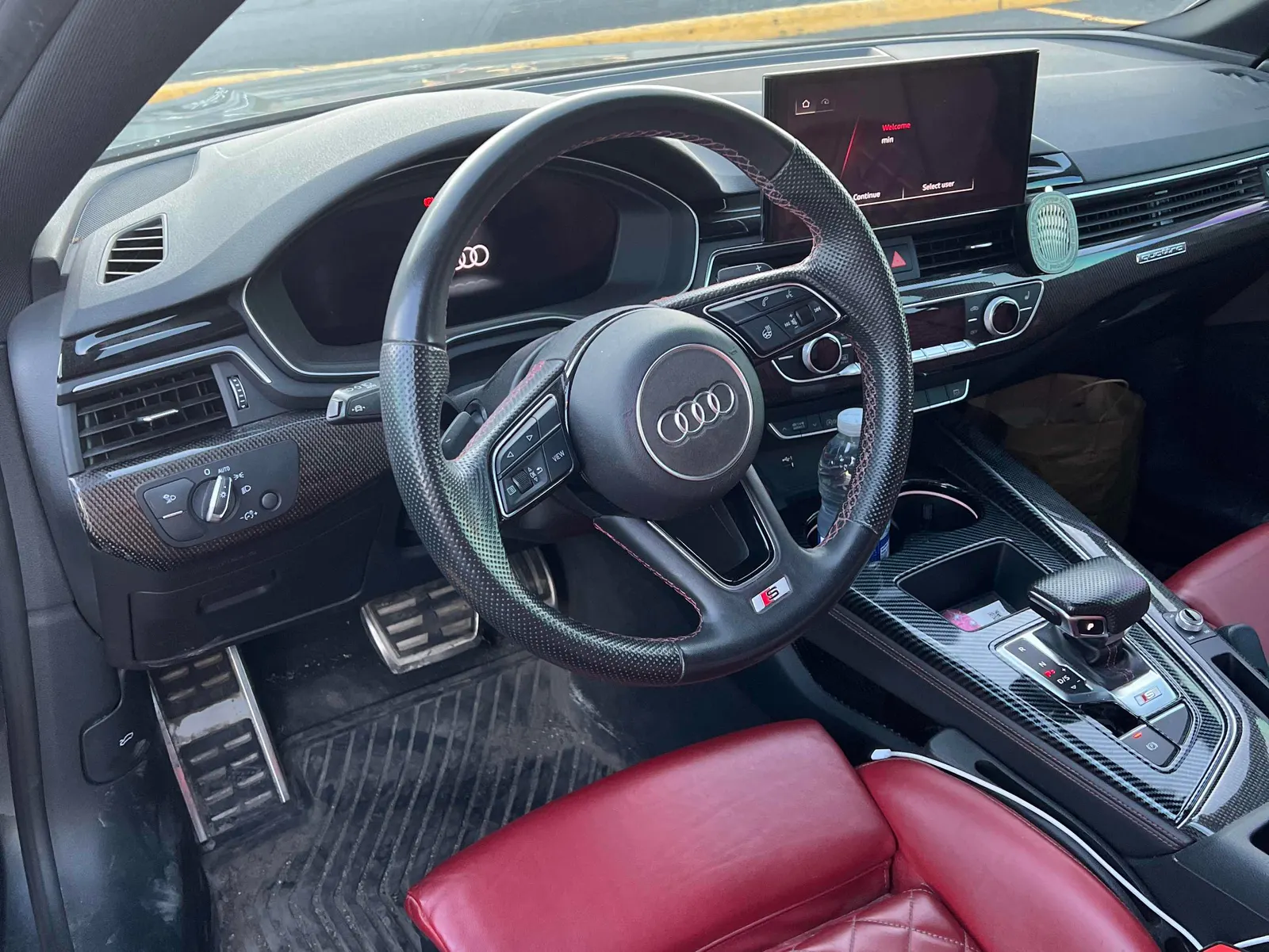 Interior driver side
