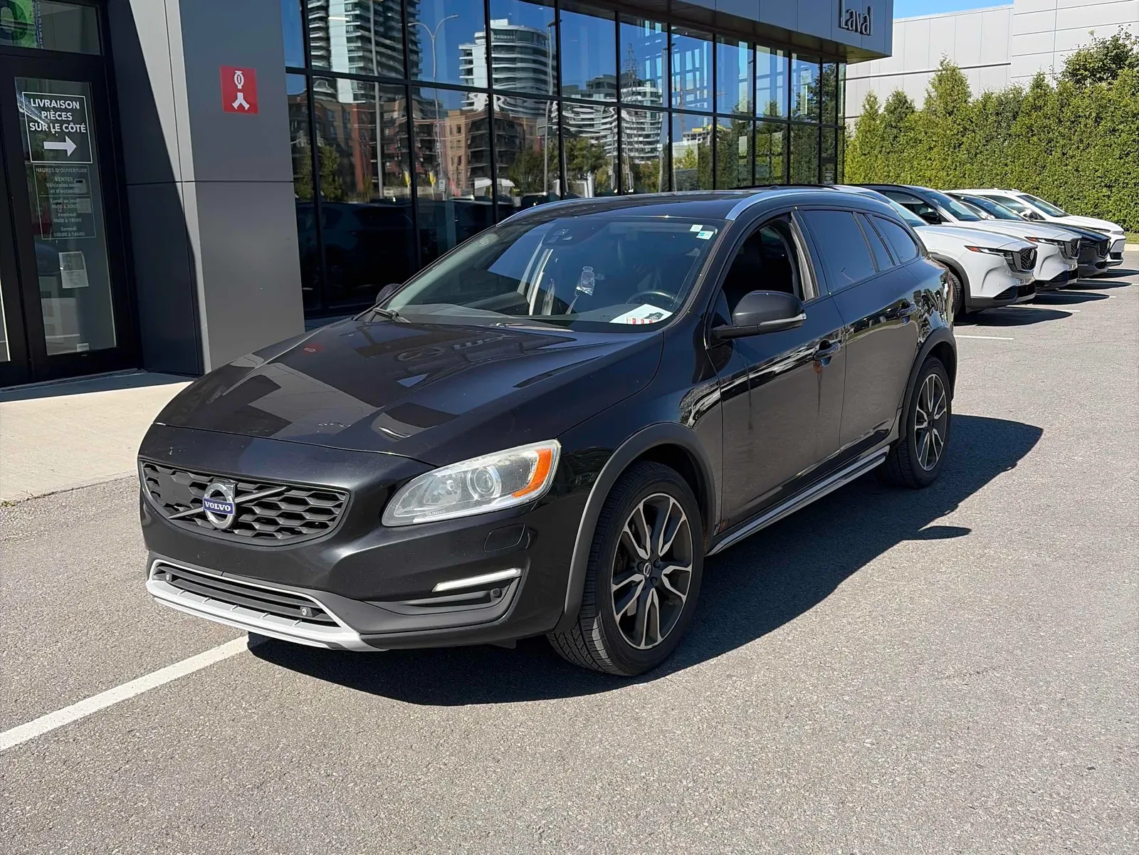 2017 Volvo V60 Cross Country