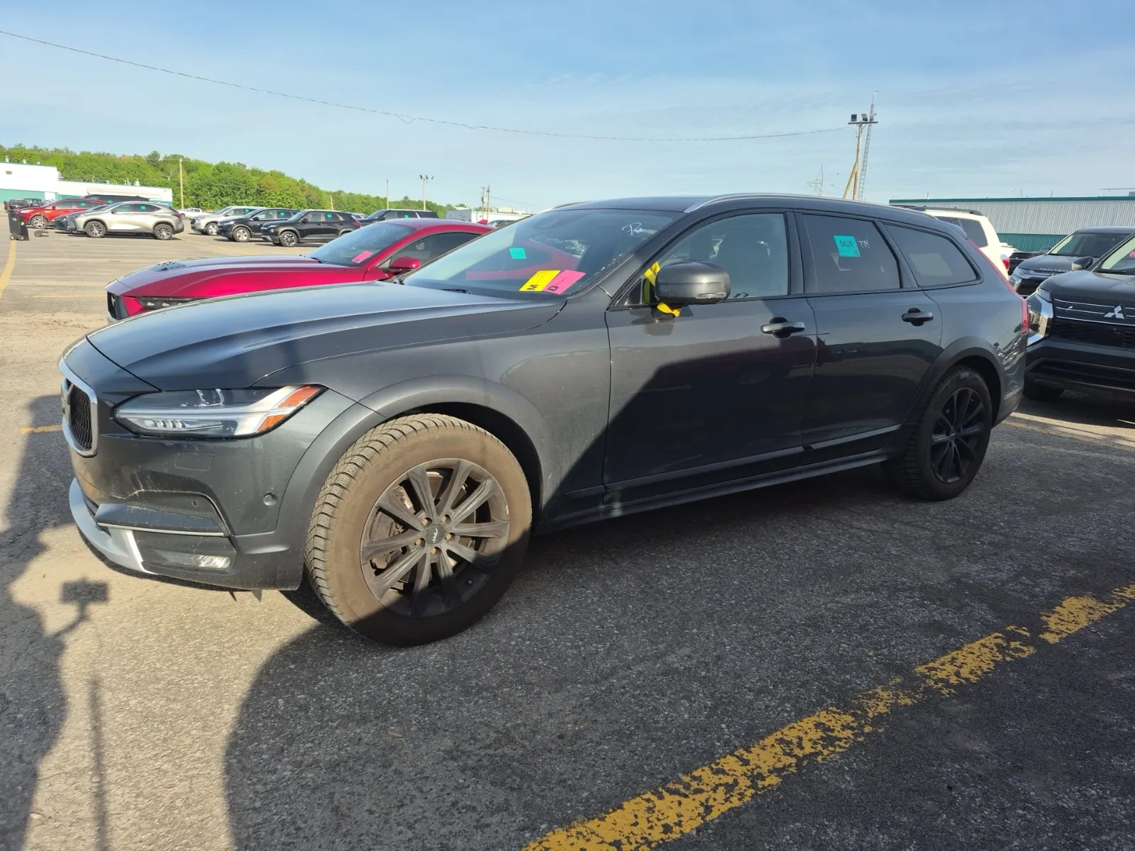 2017 Volvo V90 Cross Country