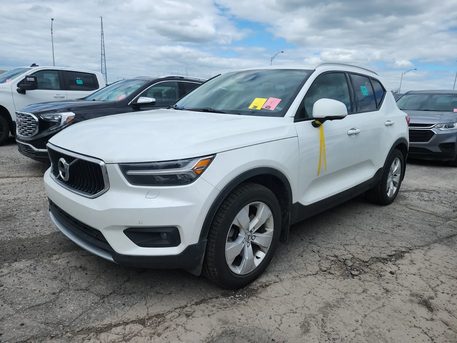 2022 Volvo XC40