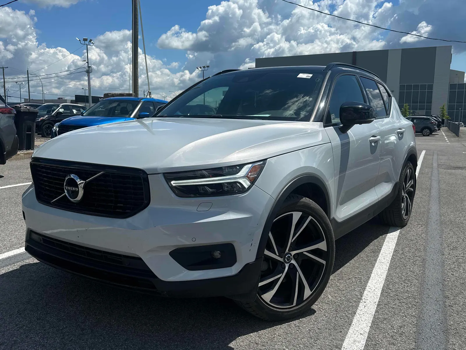 2022 Volvo XC40