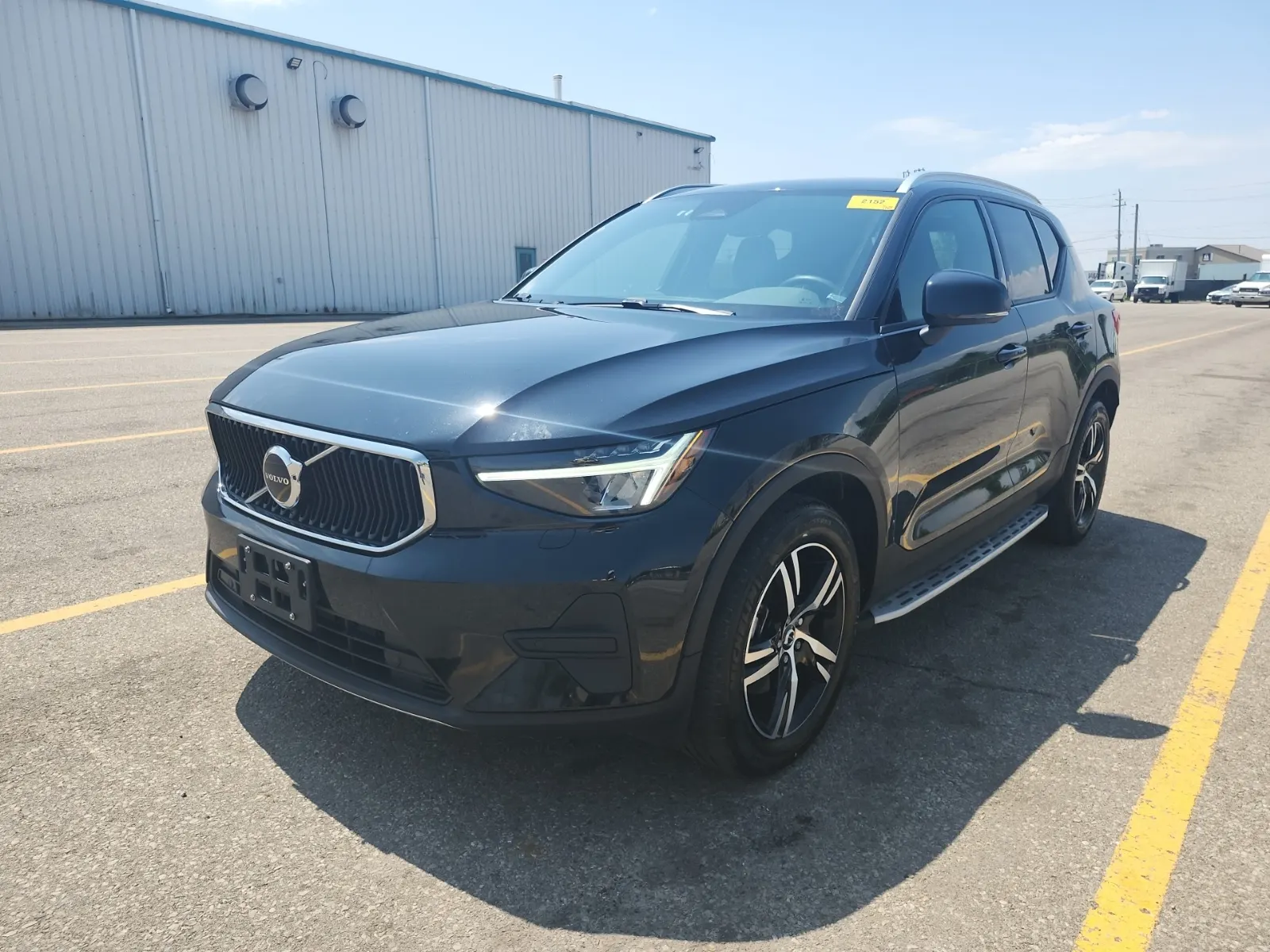 2023 Volvo XC40