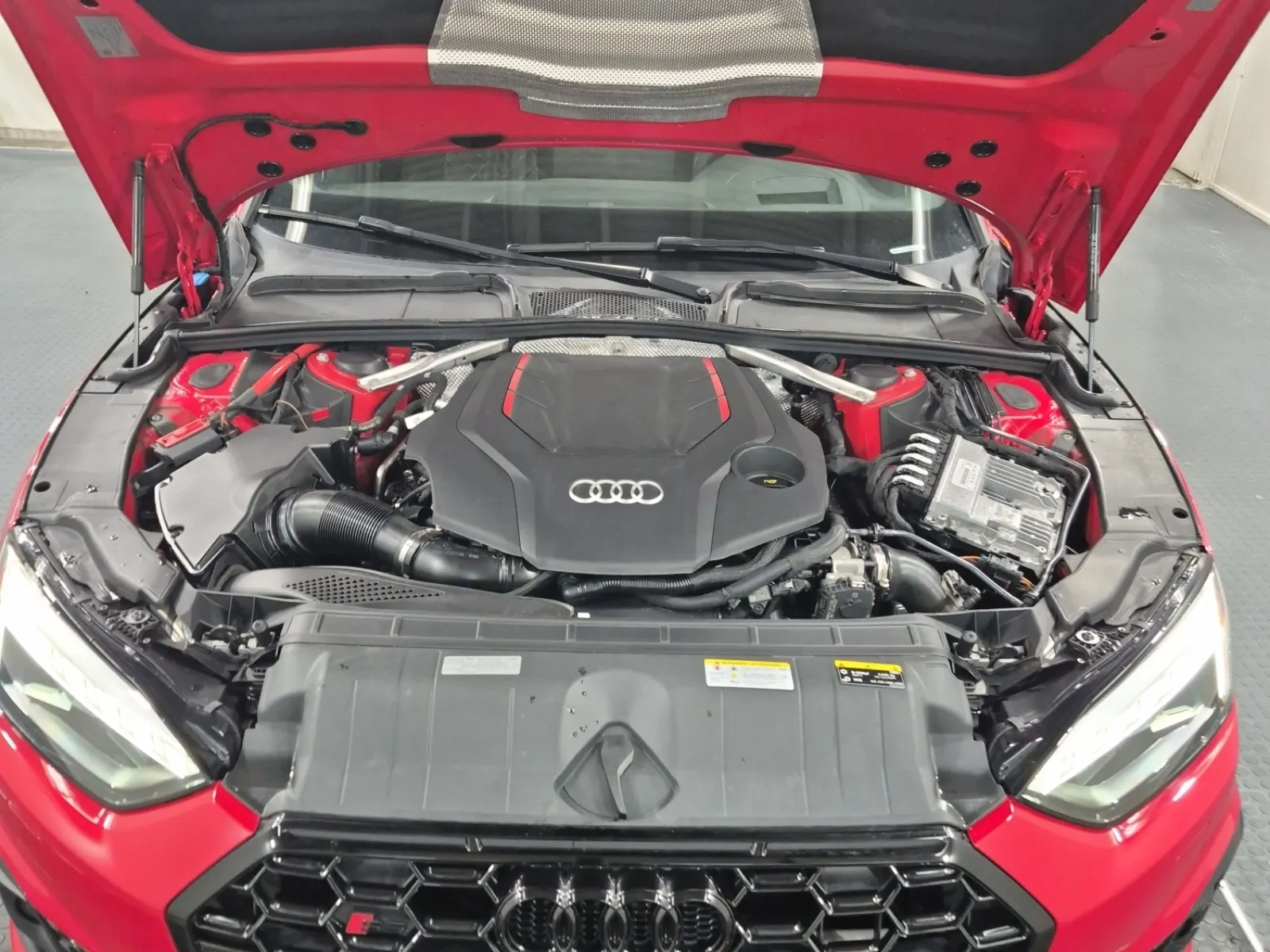 Engine Photo