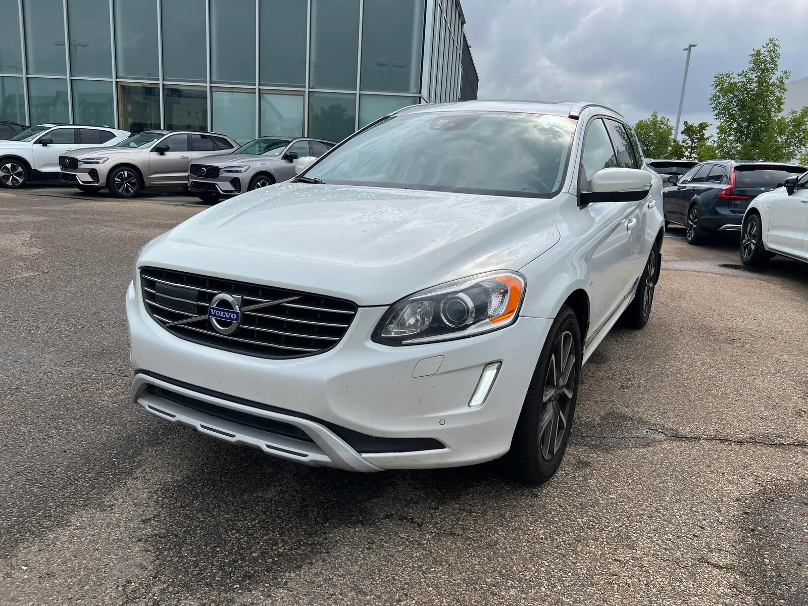 2017 Volvo XC60