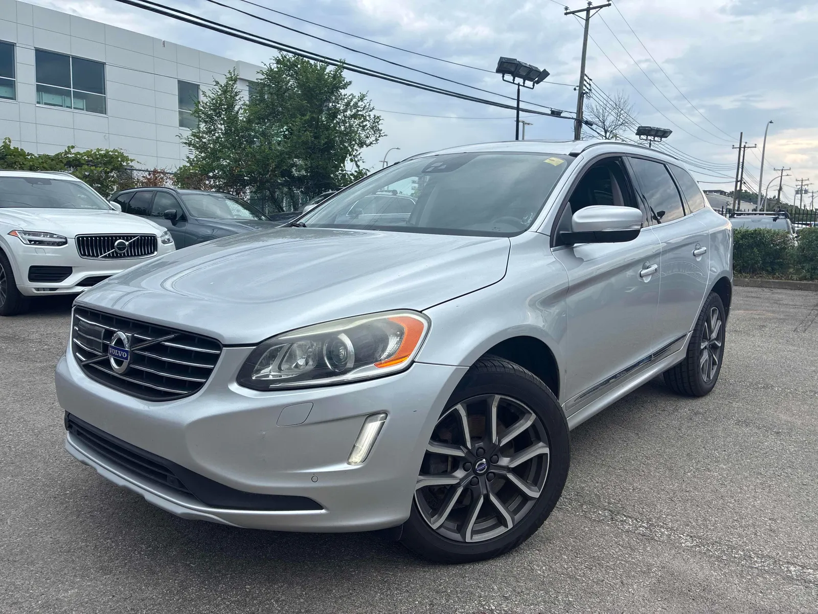 2016 Volvo XC60