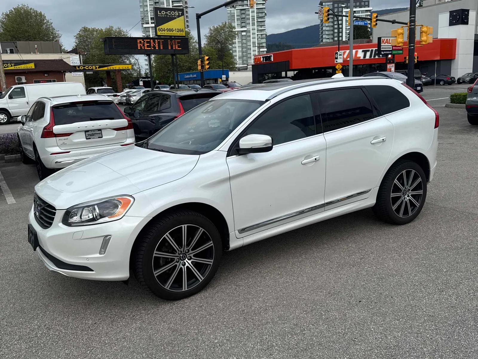 2015 Volvo XC60