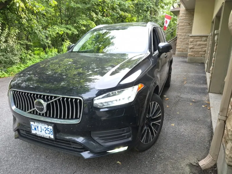 2022 Volvo XC90