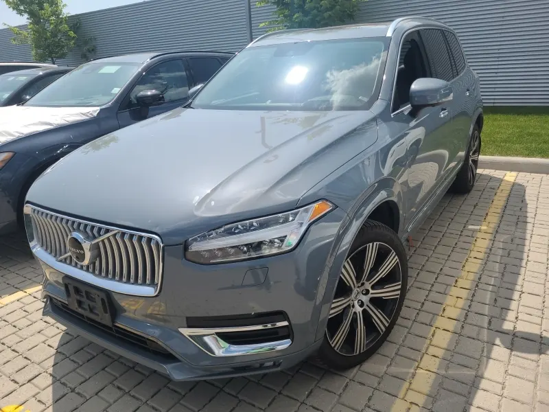 2022 Volvo XC90
