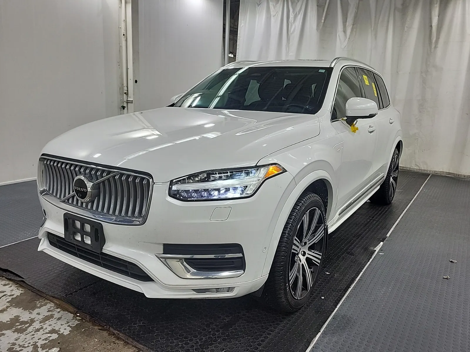 2023 Volvo XC90