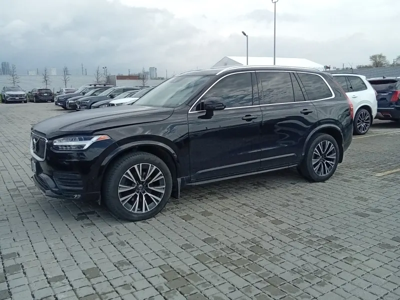 2022 Volvo XC90