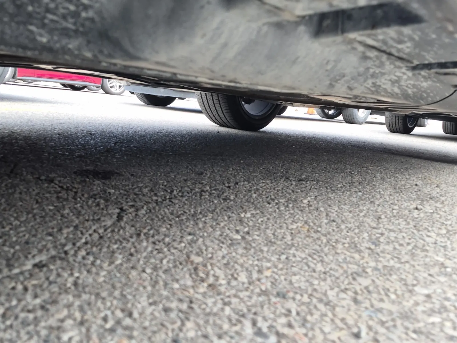 Undercarriage - Driver Photo