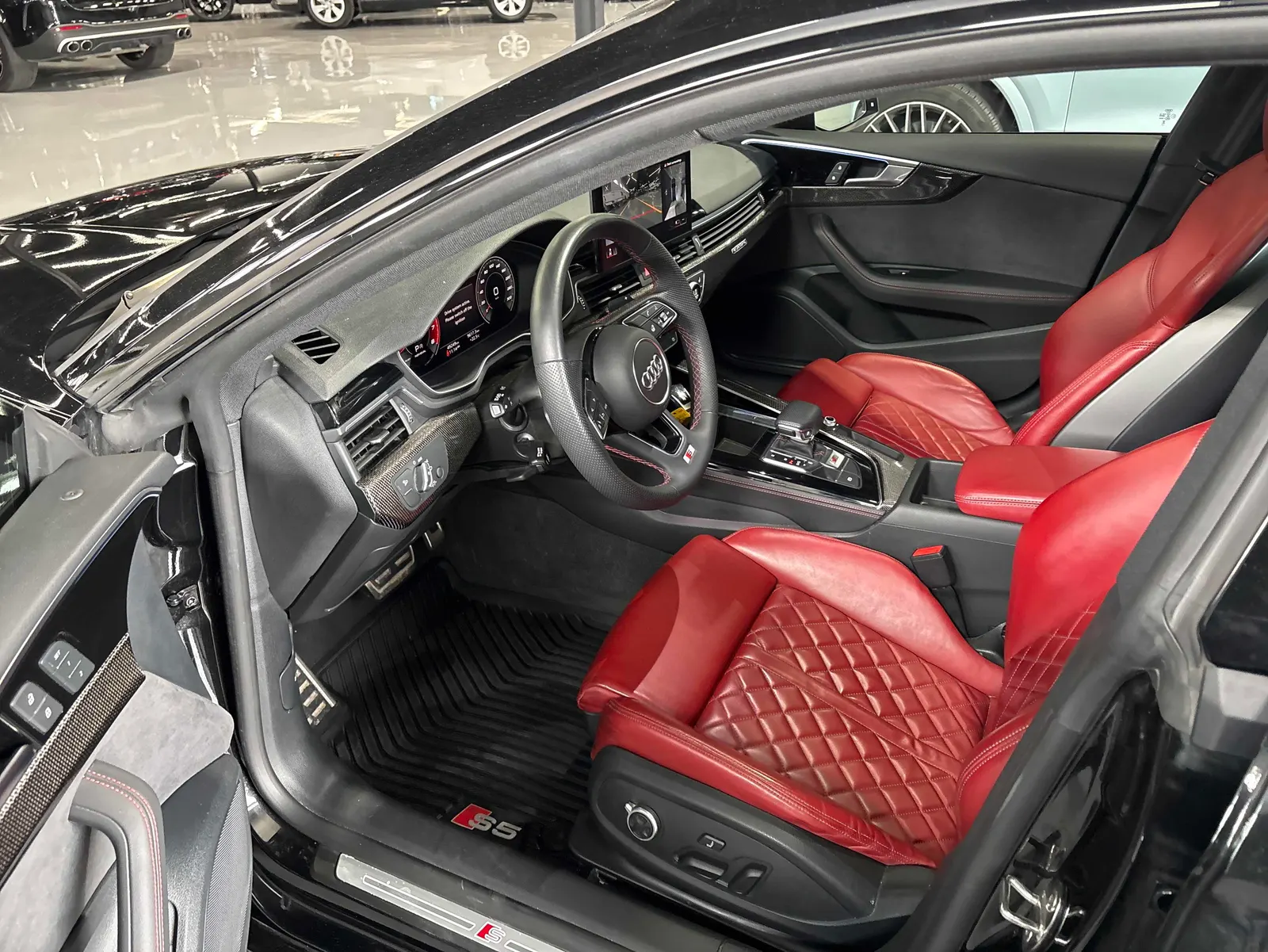 Interior driver side