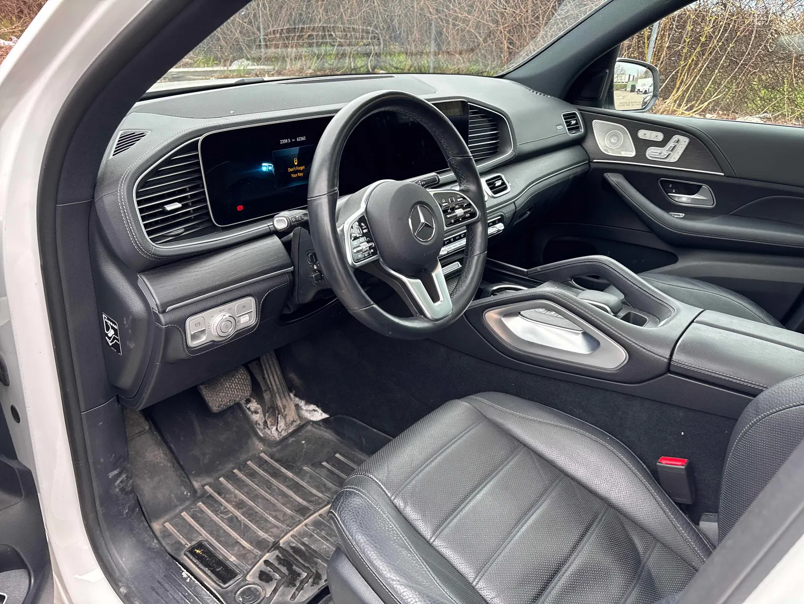 Interior driver side