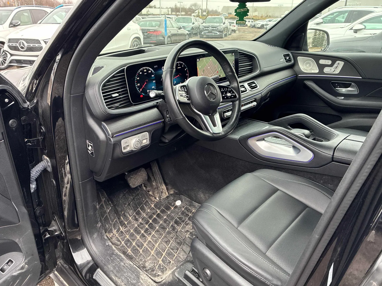Interior driver side