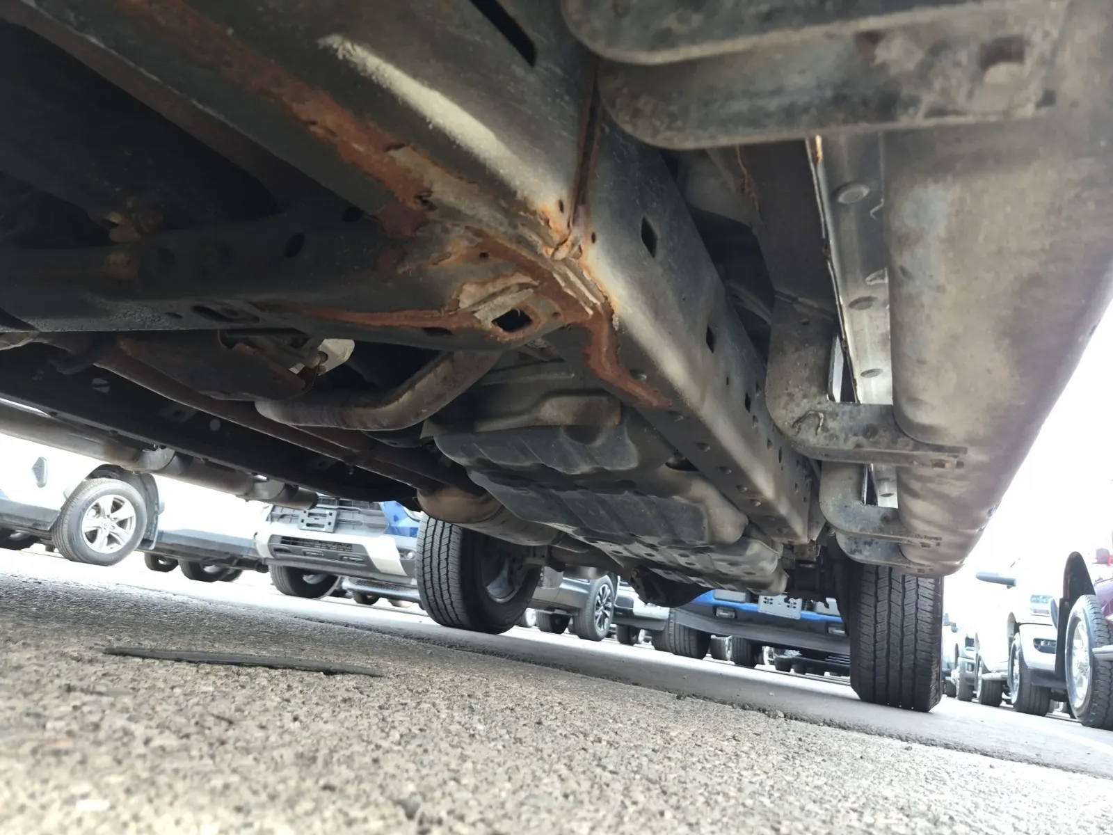 Undercarriage - Driver Photo
