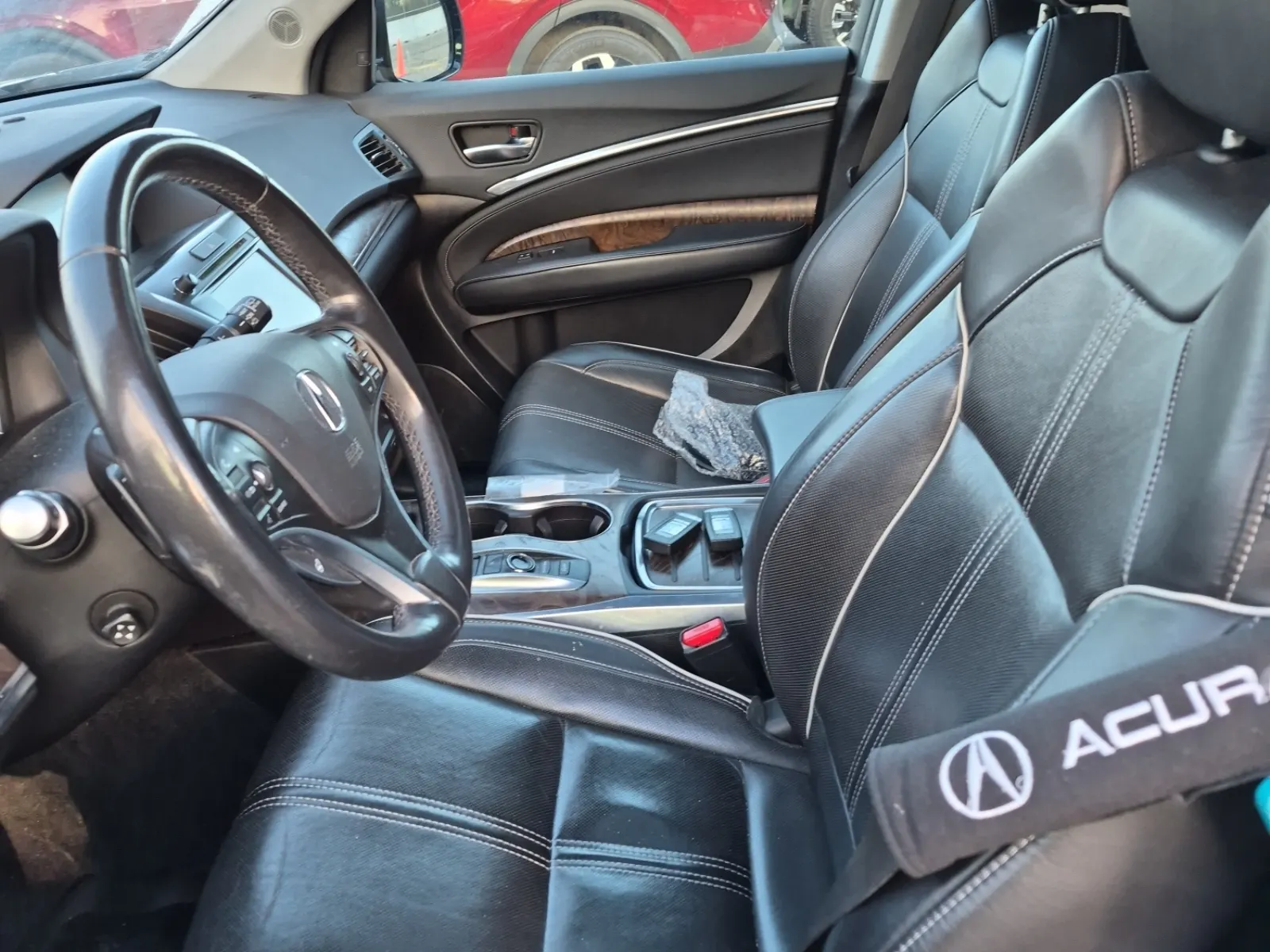 Front Interior Photo