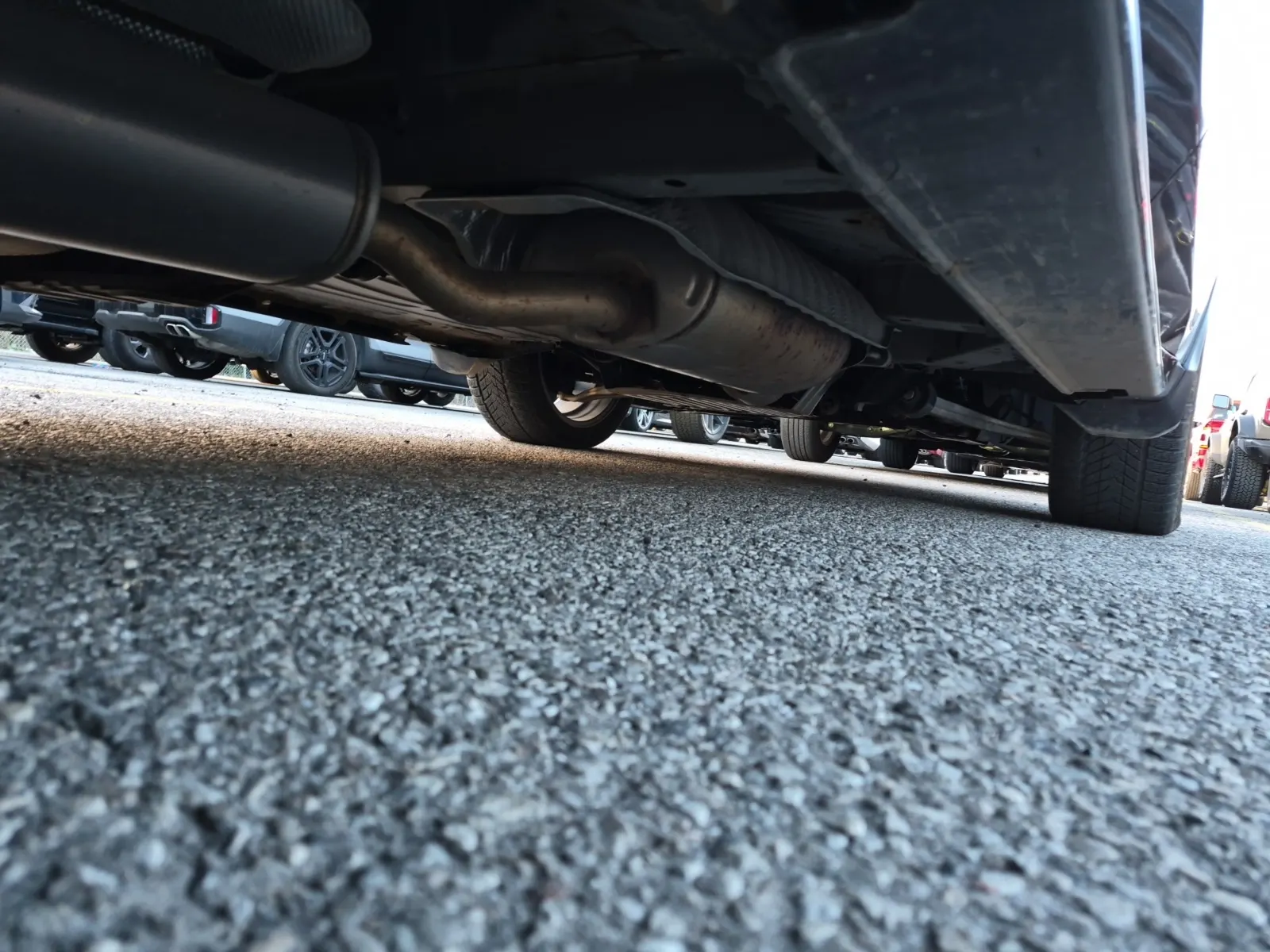 Undercarriage - Passenger Photo