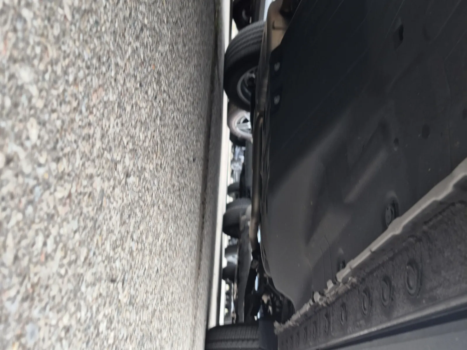Undercarriage - Driver Photo