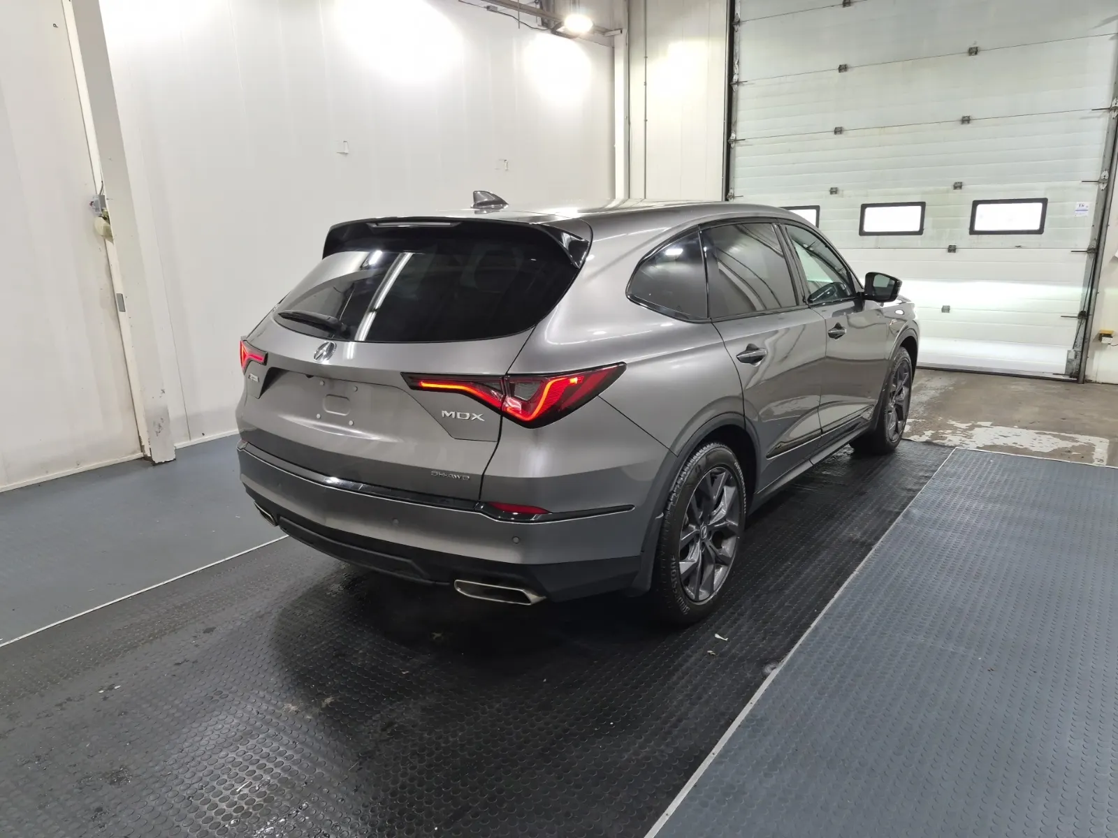 Passenger Rear 3/4 Photo