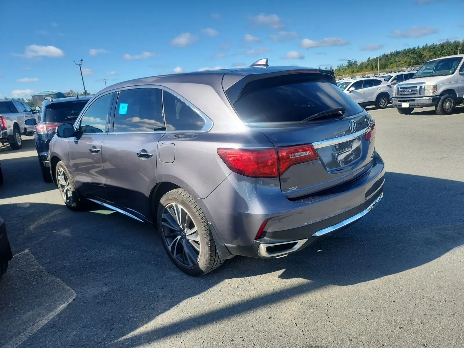 Driver Rear 3/4 Photo