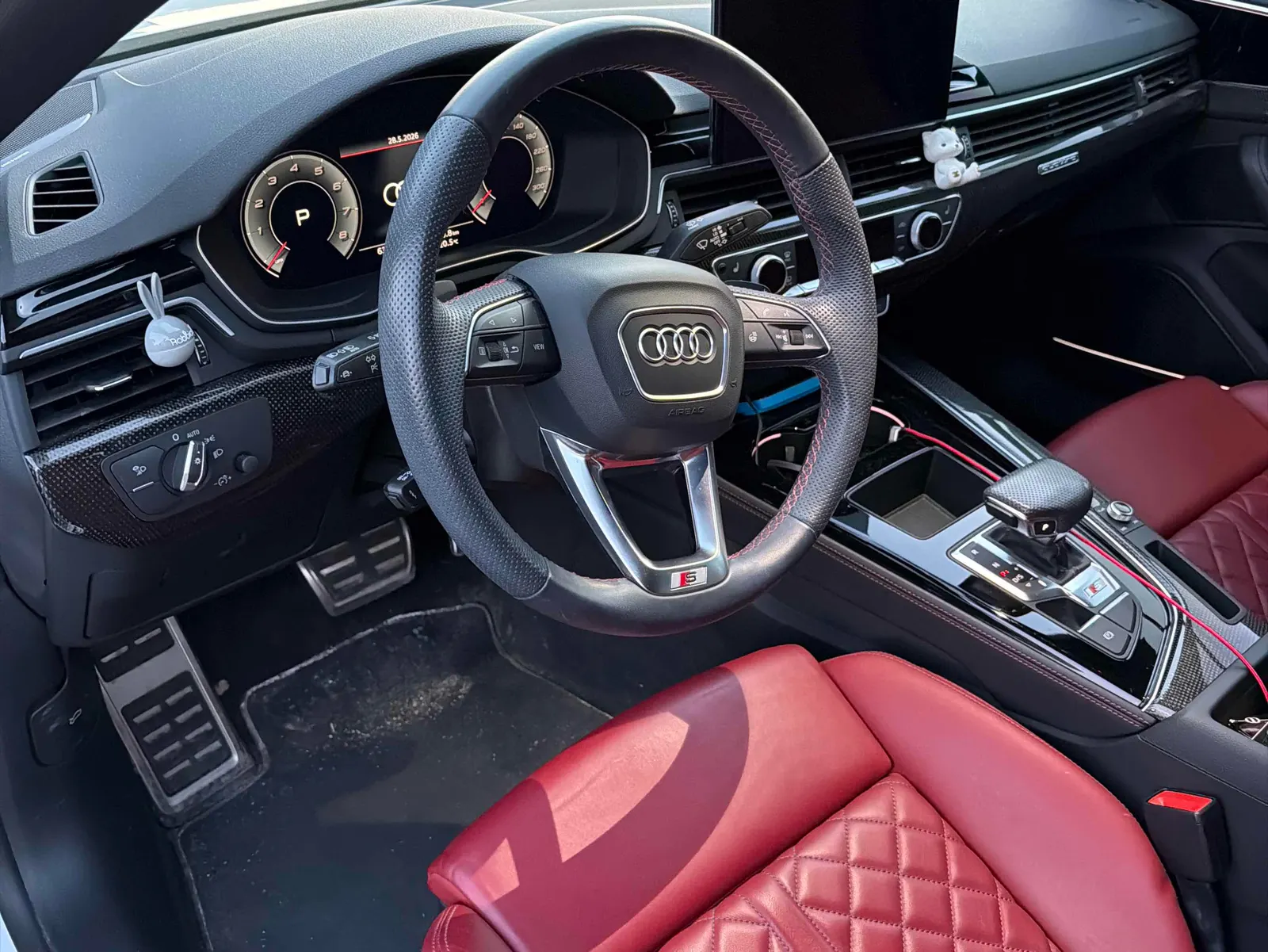 Interior driver side