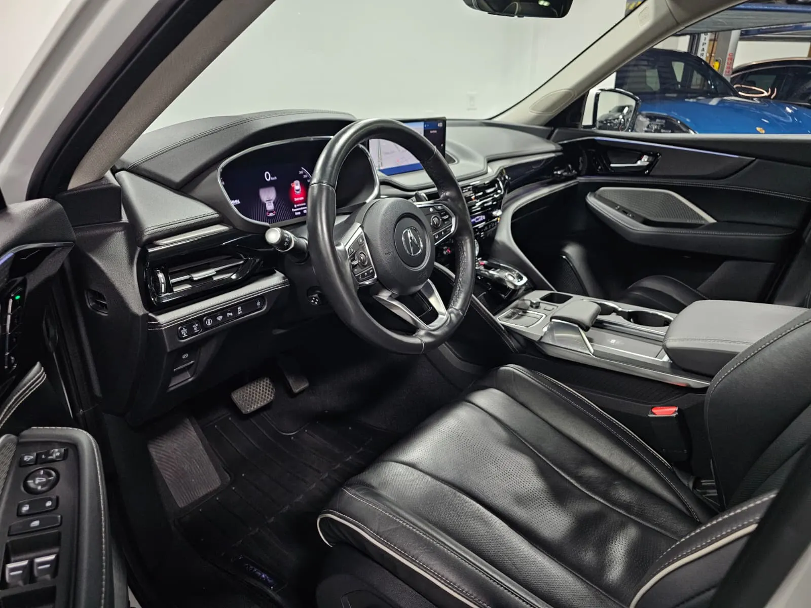 Interior driver side