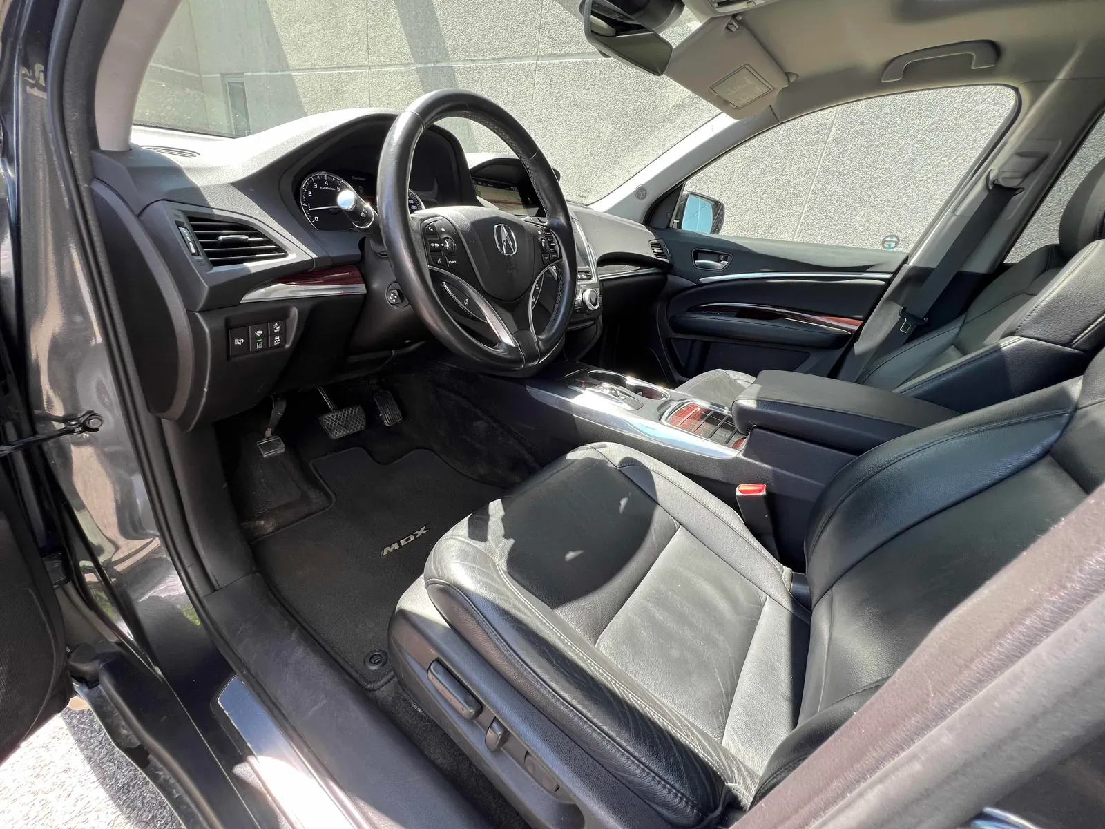 Interior driver side