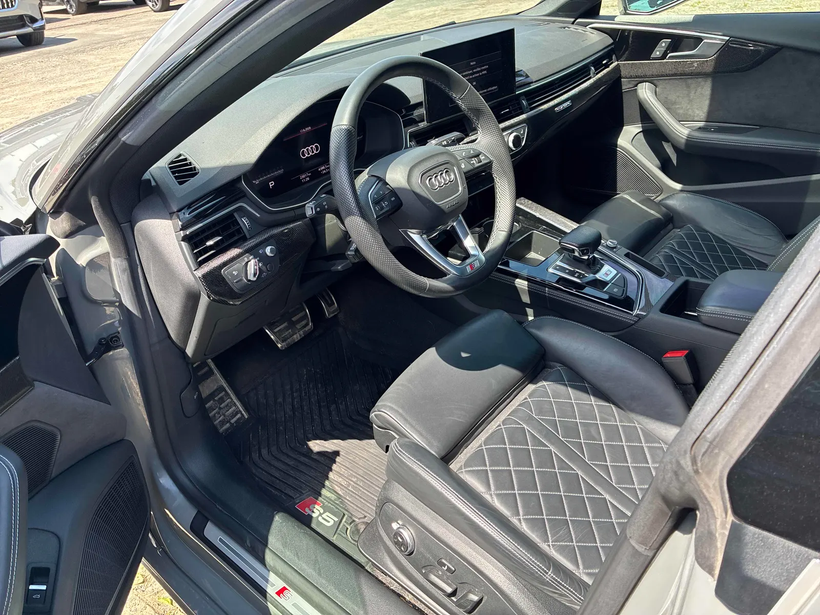 Interior driver side