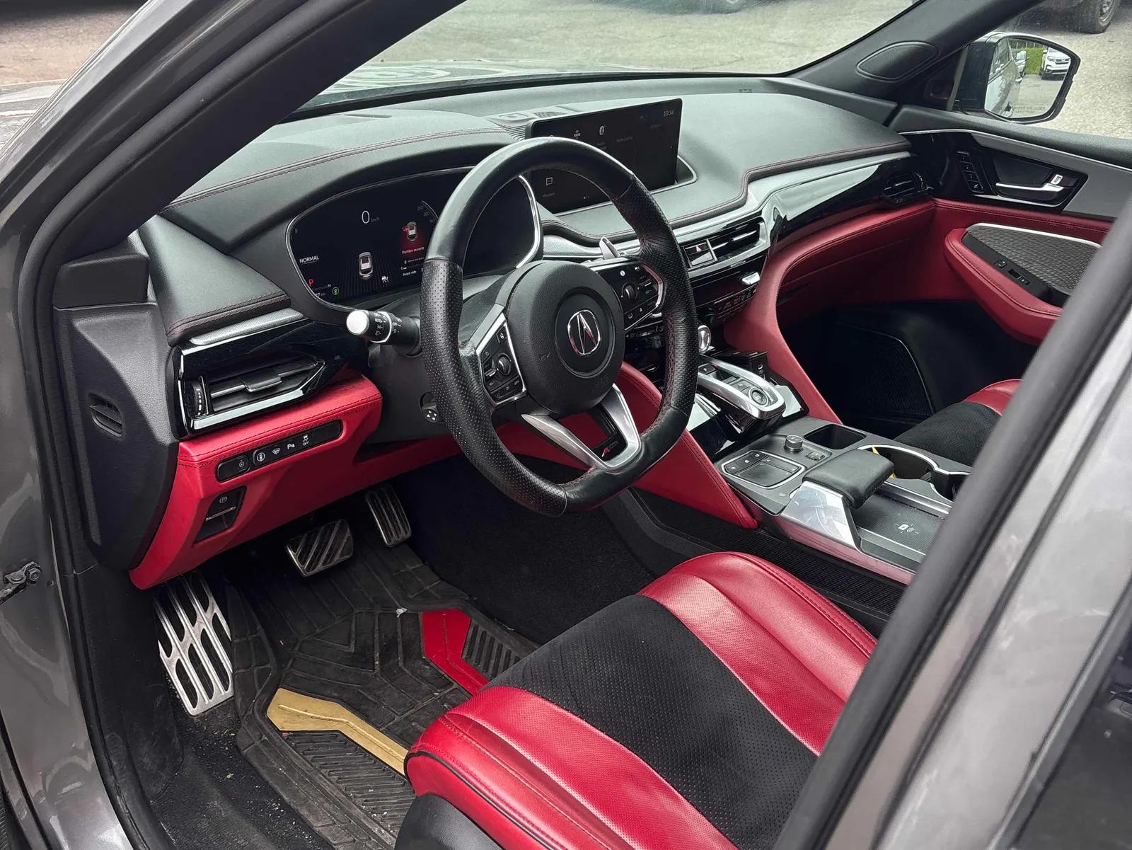 Interior driver side