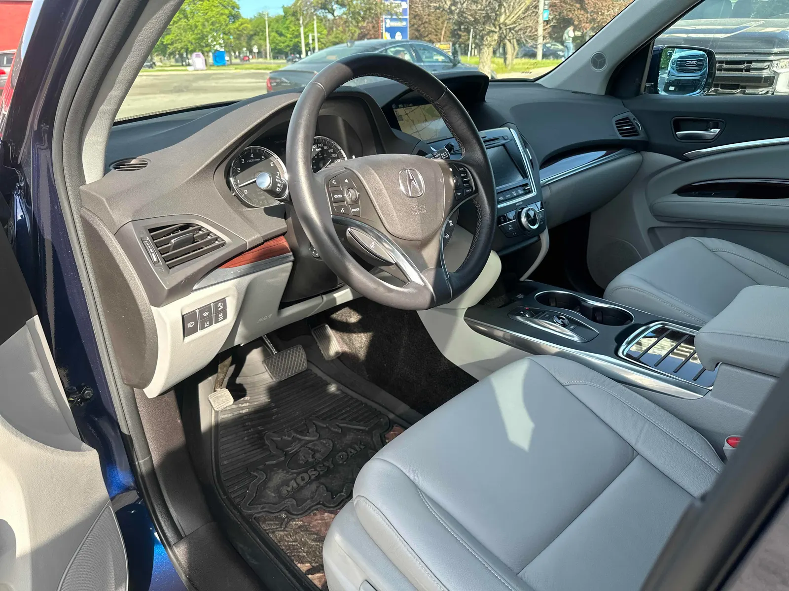Interior driver side