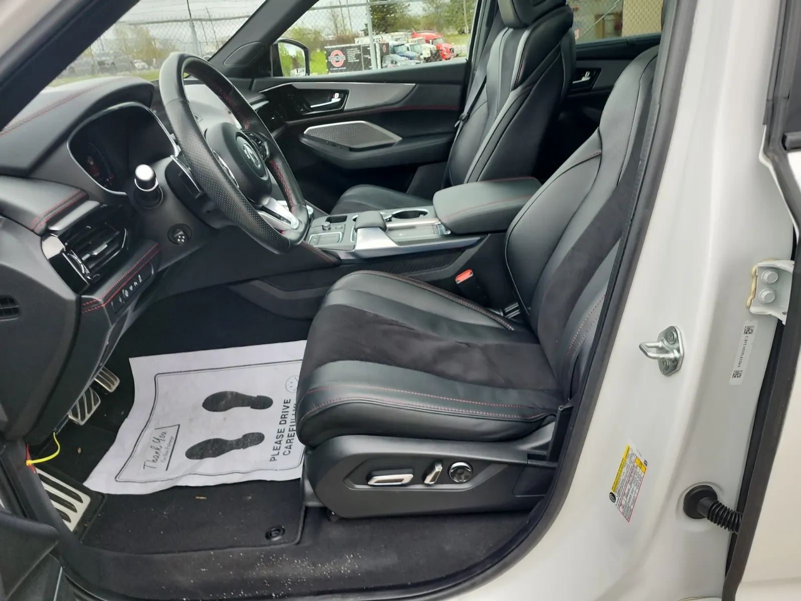 Front Interior Photo