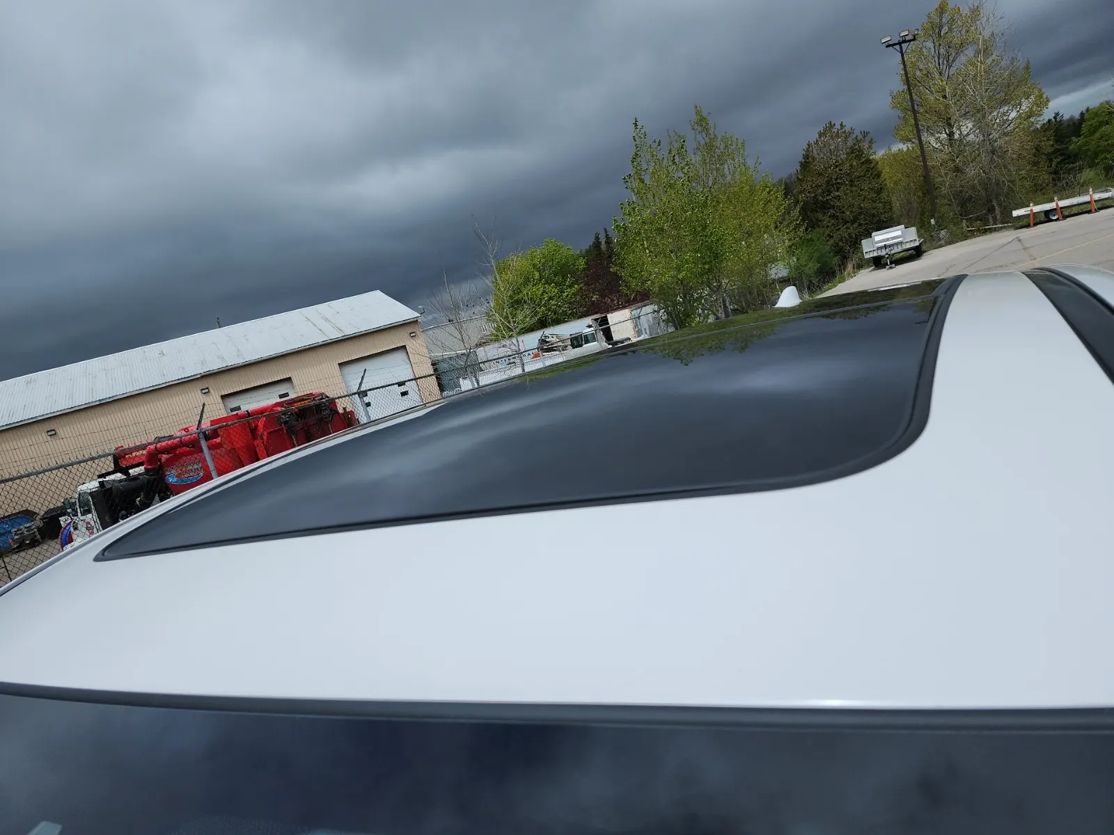 Exterior Roof Photo
